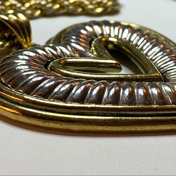 Vintage Gold/Silver Tone Chunky Heart Necklace on Gold tone Twist Chain - Picture 8 of 10